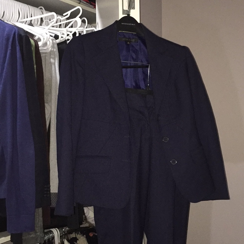 Anne Klein navy pant suit